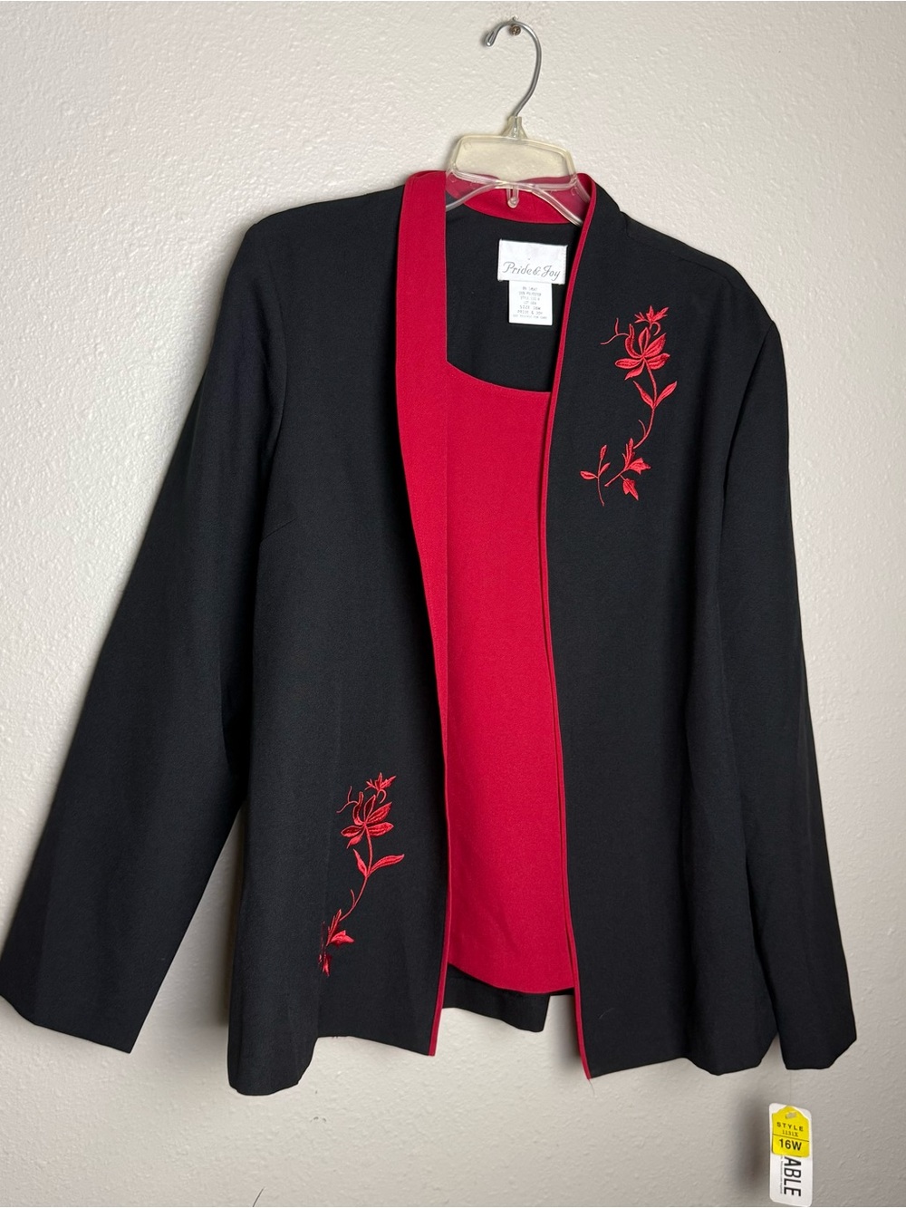 Pride & Joy Vintage 16W Black Red Floral Embroidered Mock Layer Jacket Top